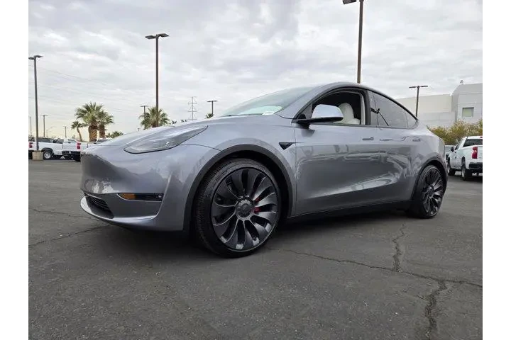 $39992 : Tesla Model Y 2024 AWD Perfo image 2