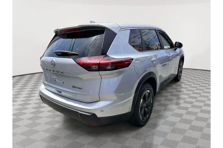 $20502 : Nissan Rogue 2024 AWD SV 4dr image 1