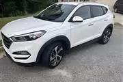 $7000 : 2016 Tucson LIMITED thumbnail