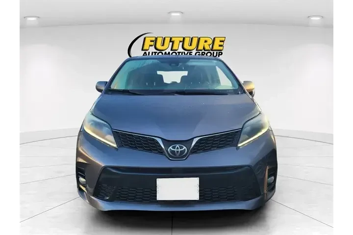 $23997 : Toyota Sienna 2020 AWD SE 7- image 2