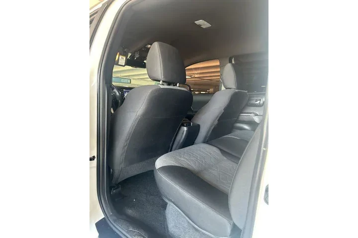 $32998 : Toyota Tacoma 2021 4x2 TRD S image 5