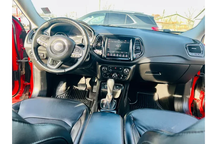 $16995 : 2018 Compass Limited FWD image 10