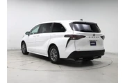 $39998 : Toyota Sienna 2024 AWD LE 8- thumbnail