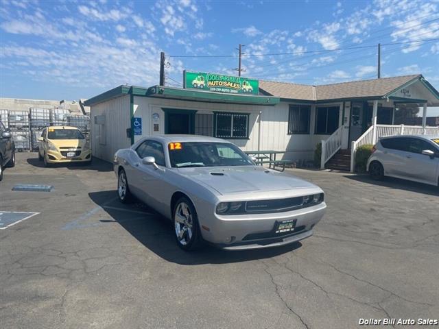 $14995 : 2012 Challenger SXT Coupe image 1