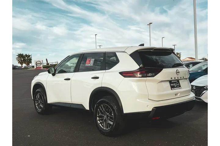 $20942 : Nissan Rogue 2024 S 4dr Cros image 5