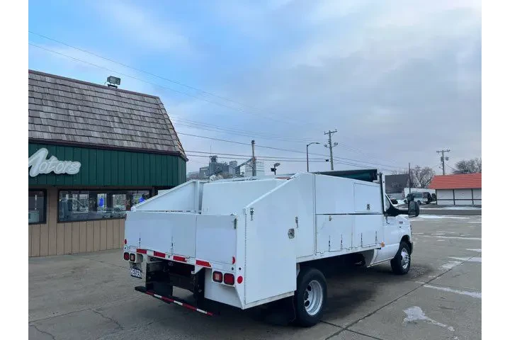 $7500 : 2010 E-450 | Dickinson ND | H image 8