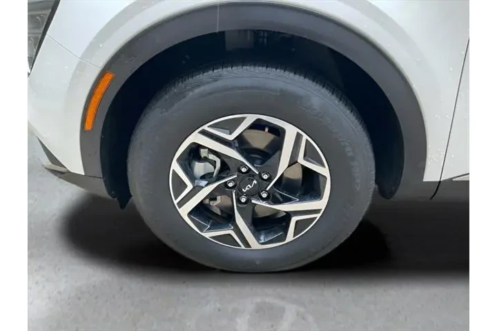 $19433 : Kia Sportage 2024 AWD LX 4dr image 9