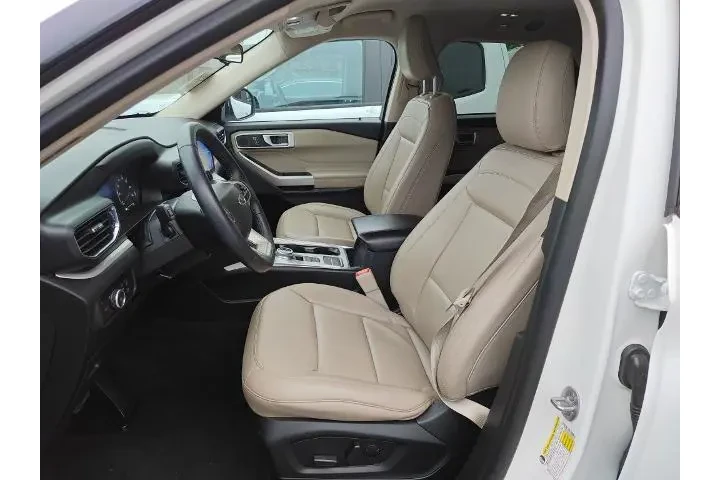 $28531 : Ford Explorer 2023 XLT 4dr S image 8