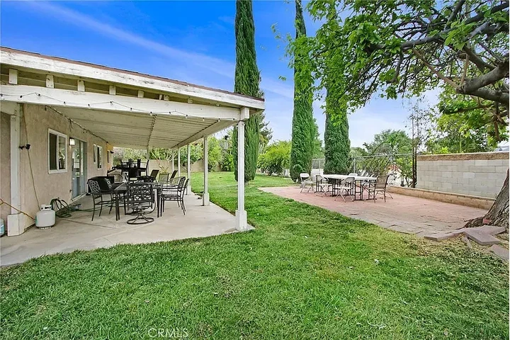 $1275 : Rialto- Listo image 3