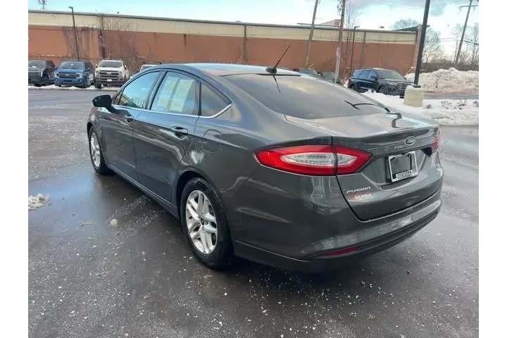 $7638 : Ford Fusion 2016 SE 4dr Seda image 7