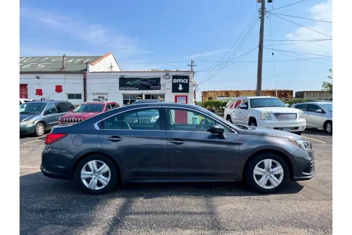$16999 : 2019 Legacy 2.5i image 5