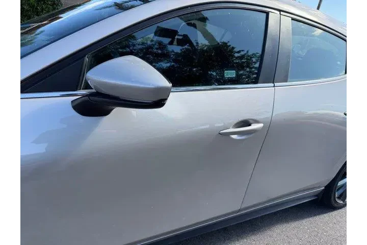 $19744 : Mazda Mazda3 Hatchback 2023 image 8