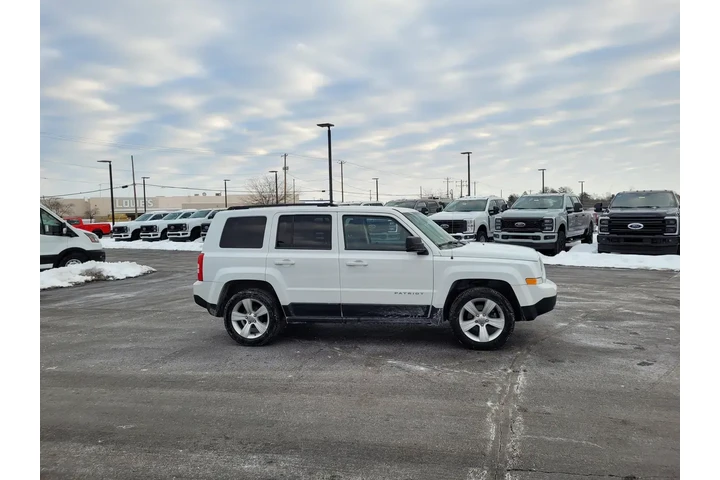 $7995 : Jeep Patriot 2016 Latitude 4 image 2