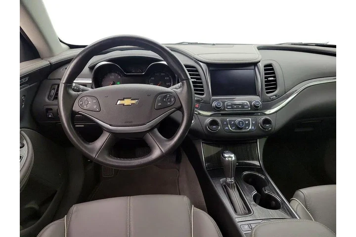 $30998 : Chevrolet Impala 2019 Premie image 10