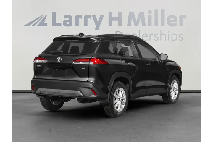 $20719 : Toyota Corolla Cross 2022 LE image 2