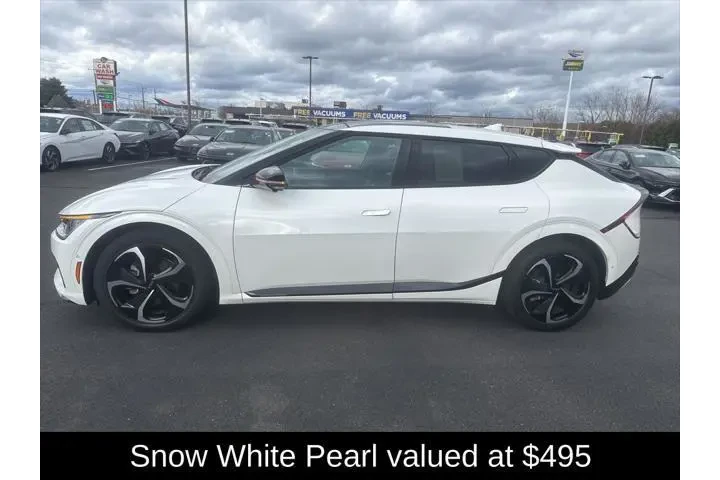 $23495 : Kia EV6 2022 AWD GT-Line 4dr image 2