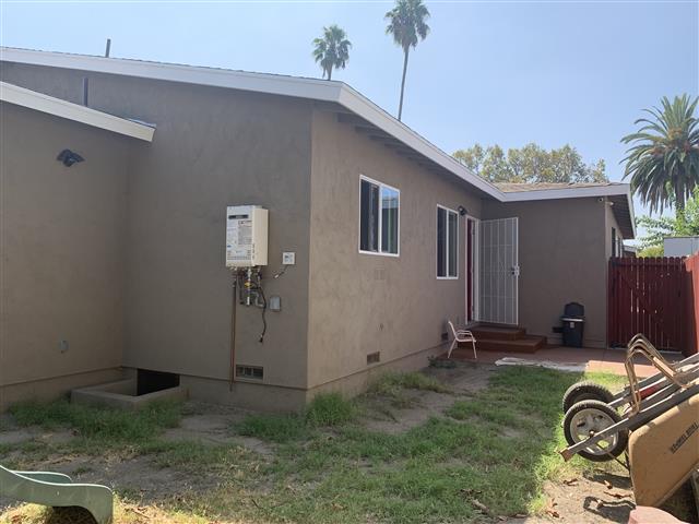 $2750 : RENTO DUPLEX: SLAUSON/VERMONT image 4