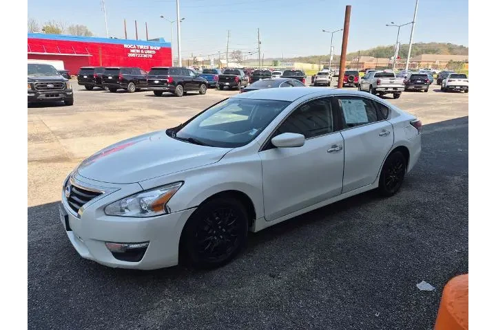 $2295 : Nissan Altima 2015 2.5 S 4dr image 2