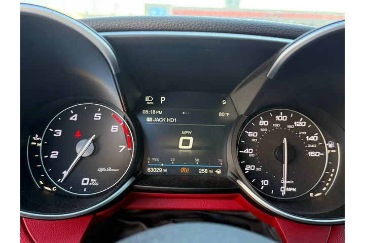 $16490 : 2018 Alfa Romeo Giulia Ti Spo image 8