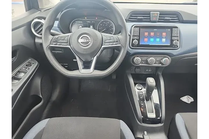 $16998 : Nissan Versa 2025 SV 4dr Sed image 6