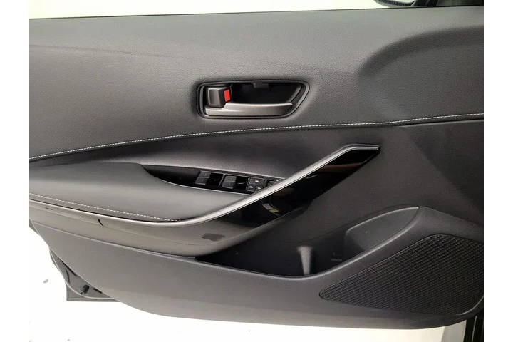 $39998 : Toyota GR Corolla 2025 AWD P image 4