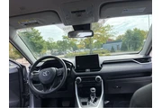 $25000 : Gold Certified2023 RAV4 LE thumbnail