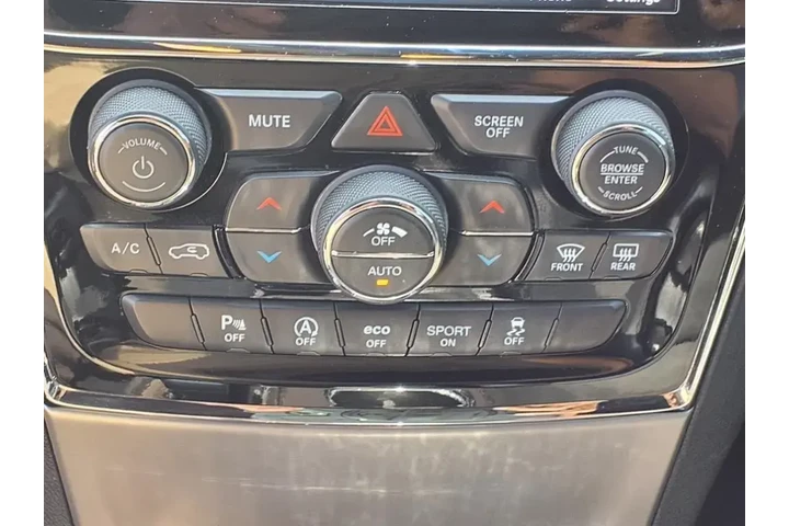 $20900 : Jeep Grand Cherokee 2020 4x4 image 8