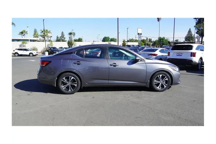 $17984 : 2021 Sentra SV image 5