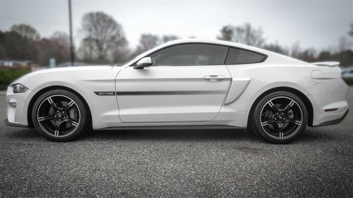 $39998 : PRE-OWNED 2020 FORD MUSTANG G image 4
