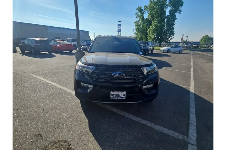 $29000 : Ford Explorer 2022 AWD XLT 4 image 4