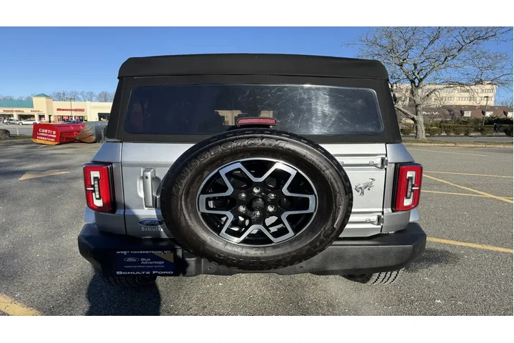 $39985 : Ford Bronco 2023 4x4 Outer B image 5