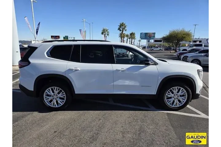 $35900 : GMC Acadia 2024 Elevation 4d image 8