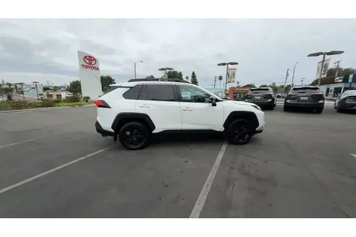 $37395 : Toyota RAV4 2024 AWD TRD Off image 9