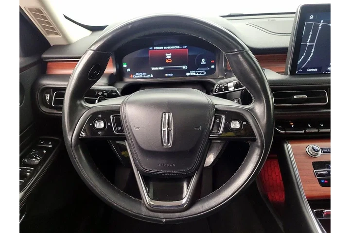 $37998 : Lincoln Aviator 2023 Reserve image 10
