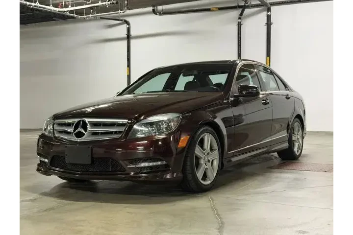 $11300 : 2011 C-CLASS image 1