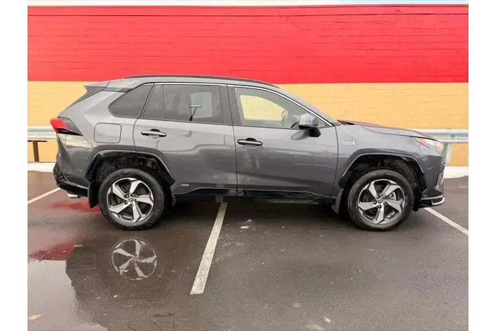 $33900 : Toyota RAV4 Prime 2023 AWD S image 3