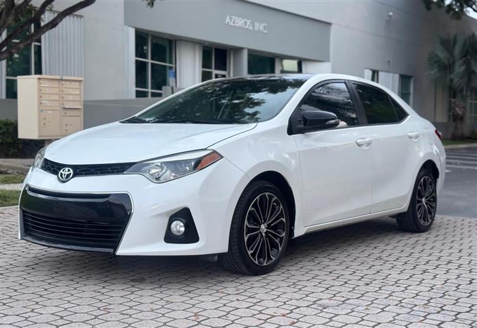 $9500 : 2015 Toyota Corolla S image 9