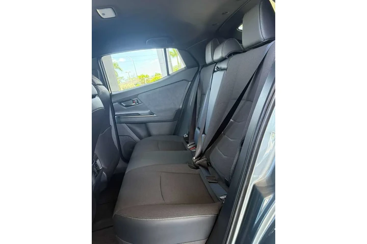 $40000 : Toyota CHR Eléctrica image 8