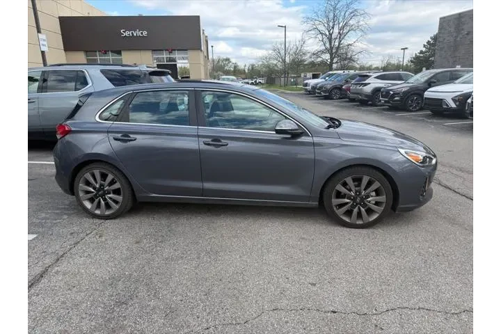 $15166 : Hyundai ELANTRA GT 2018 Spor image 3