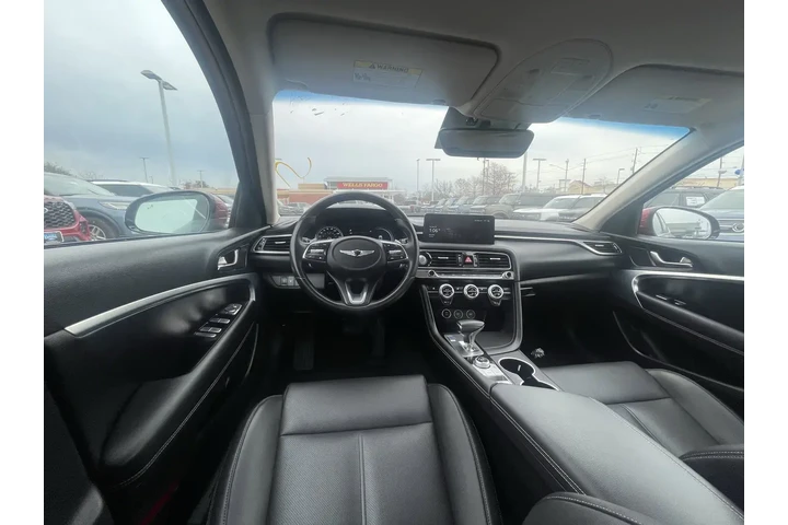 $24759 : Genesis G70 2023 2.0T 4dr Se image 5