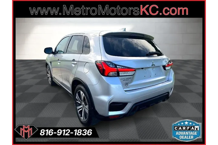 $15989 : 2021 Outlander Sport SE 2.0 C image 3