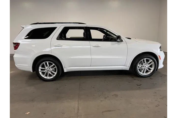 $29944 : Dodge Durango 2024 AWD GT 4d image 2