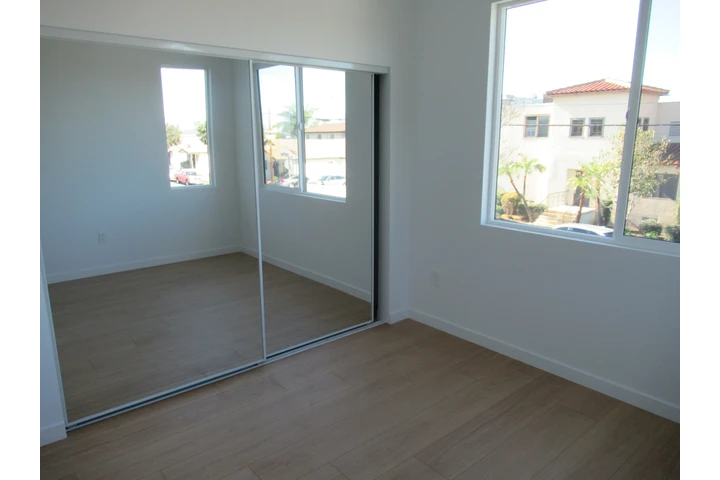 $3500 : Bellflower Casa Nueva de 3recs image 8