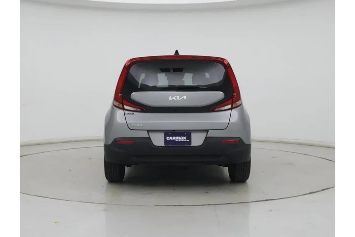 $15998 : Kia Soul 2022 LX 4dr Crossov image 8