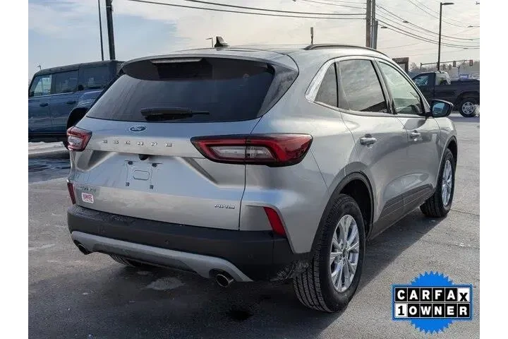 $21752 : Ford Escape 2023 AWD Active image 3