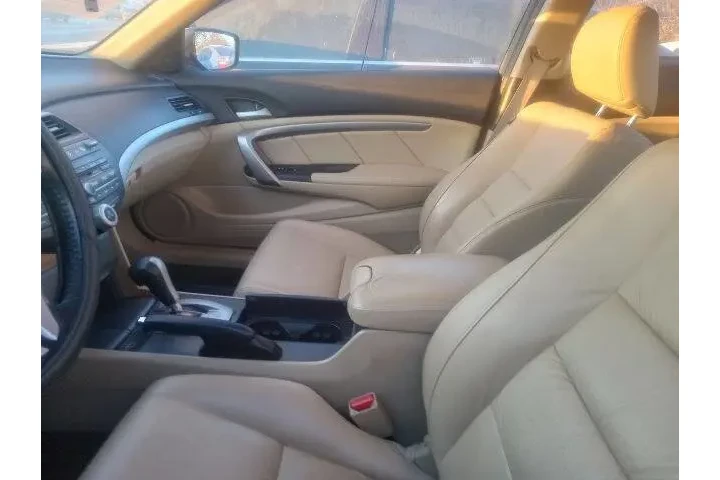 $12500 : 2012 Accord image 7
