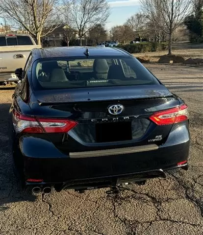 $8000 : 2019 Toyota Camry Hybrid SE image 5