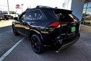 $37404 : 2024 RAV4 Hybrid SE thumbnail