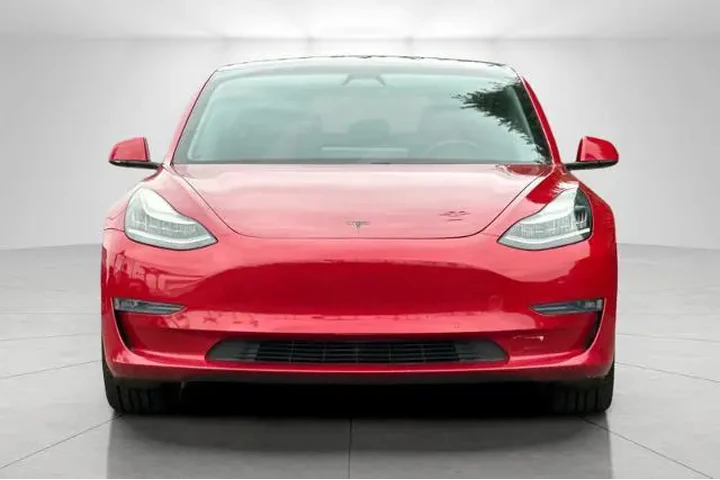 $22995 : Tesla Model 3 2018 AWD Long image 8
