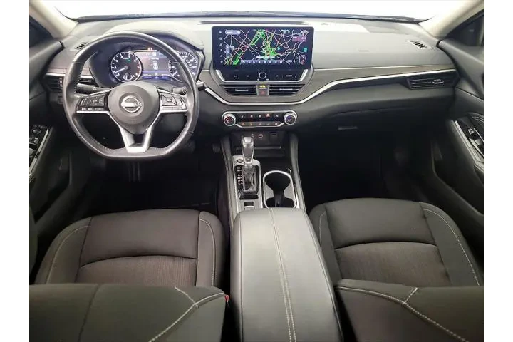 $24998 : Nissan Altima 2023 2.5 SV 4d image 9
